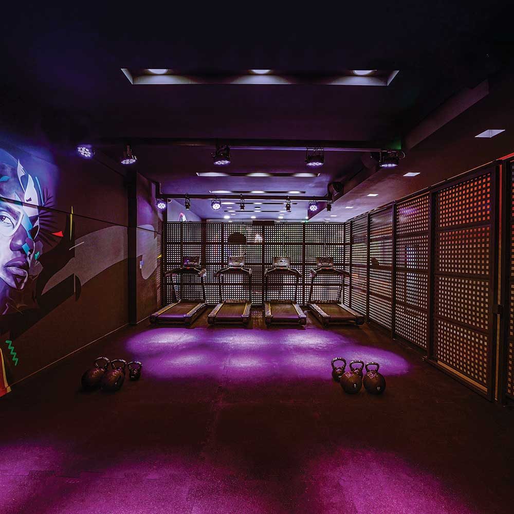 Εγκατάσταση συστημάτων φωτισμού και ηχητικών σε χώρους άθλησης